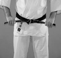 How to tie your belt in karate