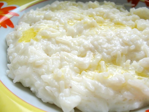 How to cook rice porridge with milk