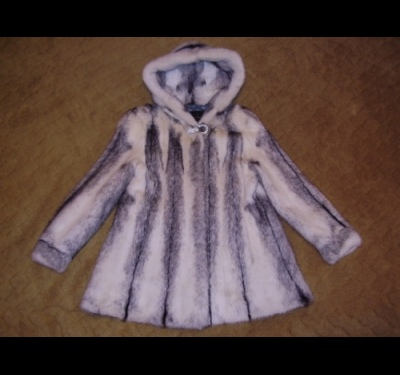 How to clean a mink fur coat at home