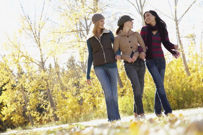 A walk in the Park with friends - a great way to escape from anxiety