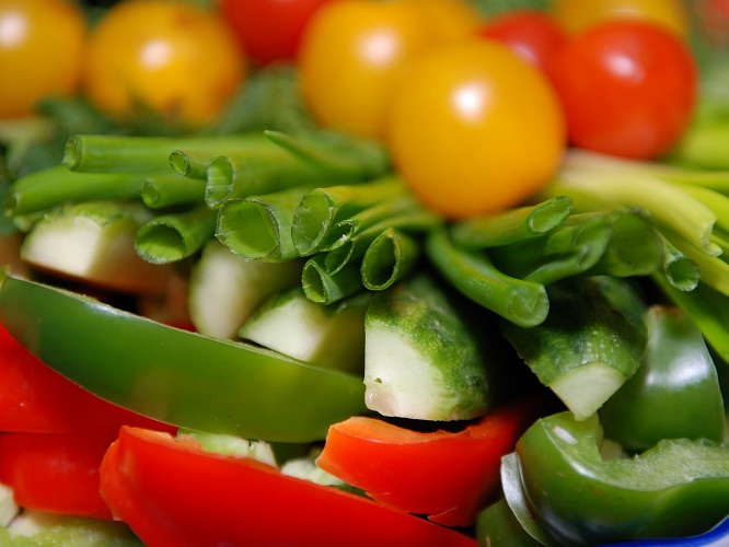 How to chop vegetables