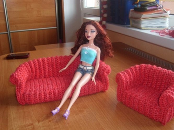 How to make furniture for Barbie