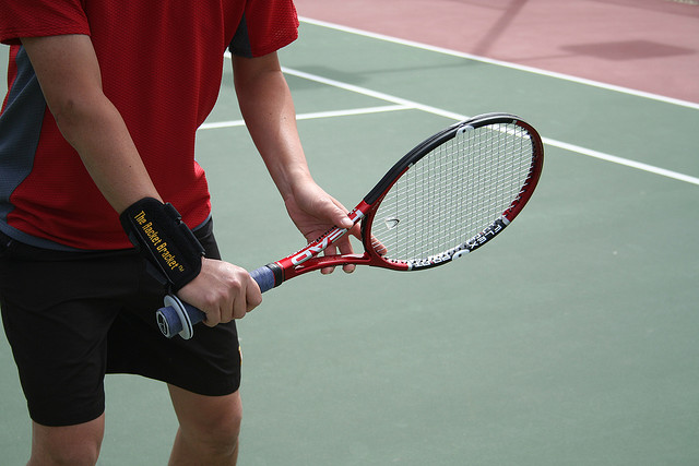Как выбрать теннисные ракетки