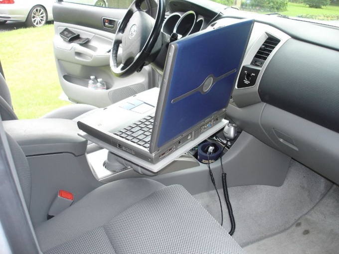 How to connect <strong>laptop</strong> <b>vehicle</b>