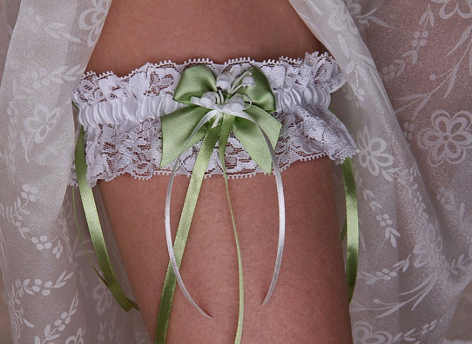 Как сшить подвязку для невесты