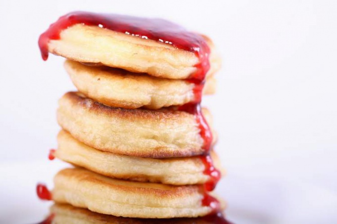 How to make fluffy pancakes