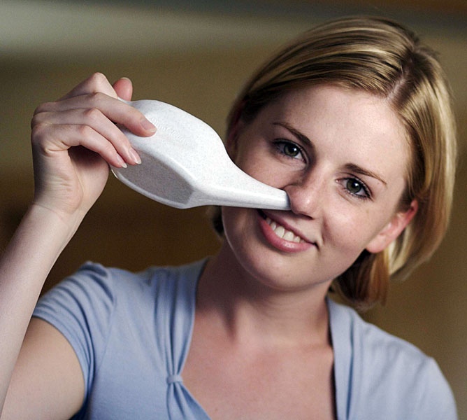 How to make solution for nasal irrigation