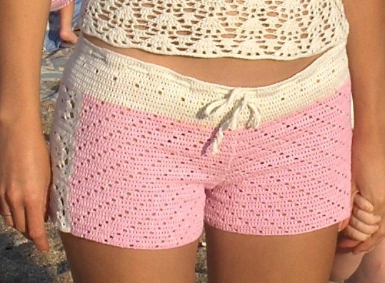 How to crochet shorts