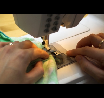 How to sew curtains for the kitchen with their hands