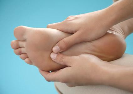 How to soften <strong>nail</strong> <b>foot</b>