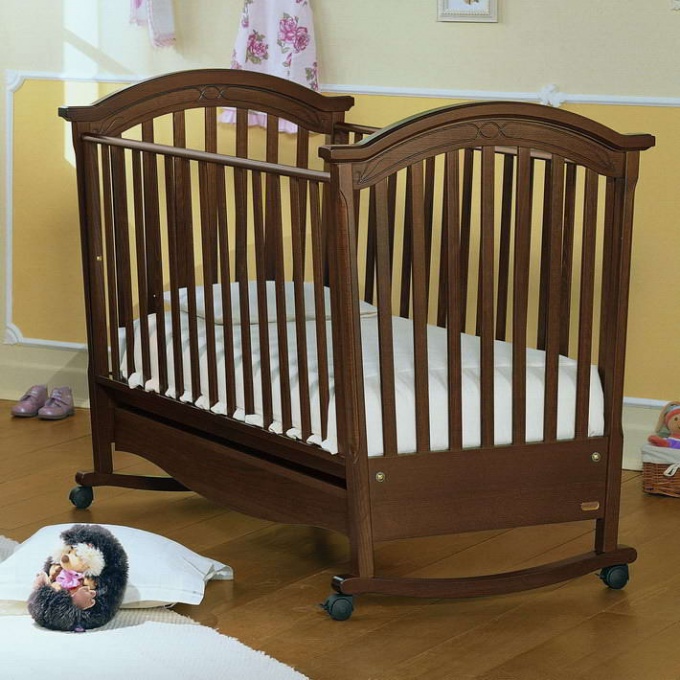 Как предпочесть кроватку для малыша