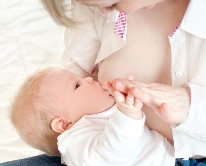How to learn, whether enough child breast milk