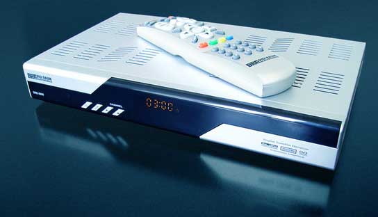 How to connect satellite receiver to computer