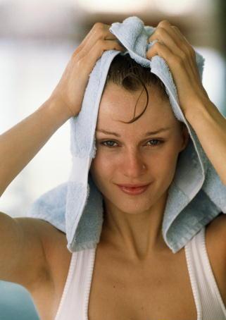 How to wash your hair without shampoo