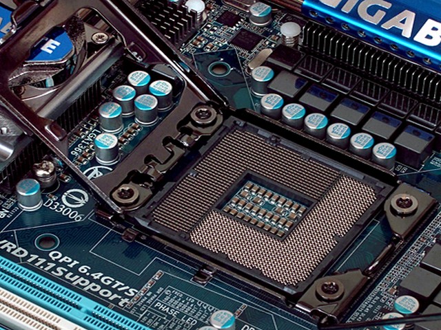 How to know socket of motherboard
