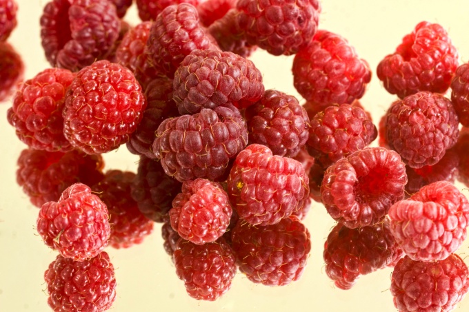 How to dry berries