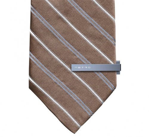 Как носить <b>заколку</b> <strong>галстука</strong>