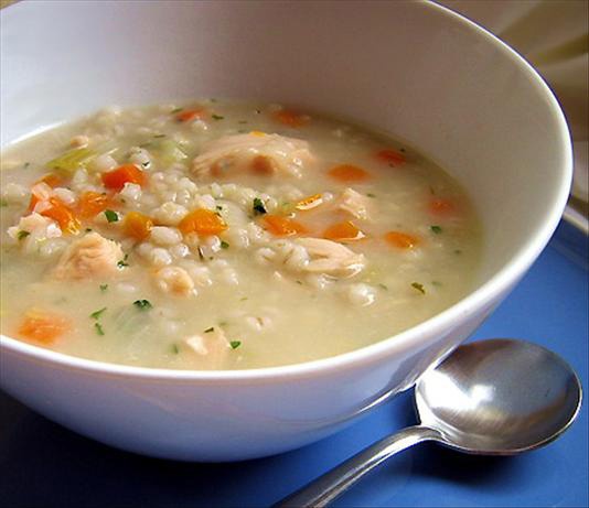 Мандирины в этот суп-пюре нужны для украшения.