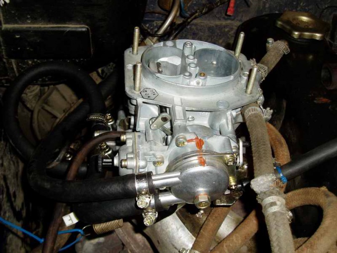How to increase the capacity of carburetor engine