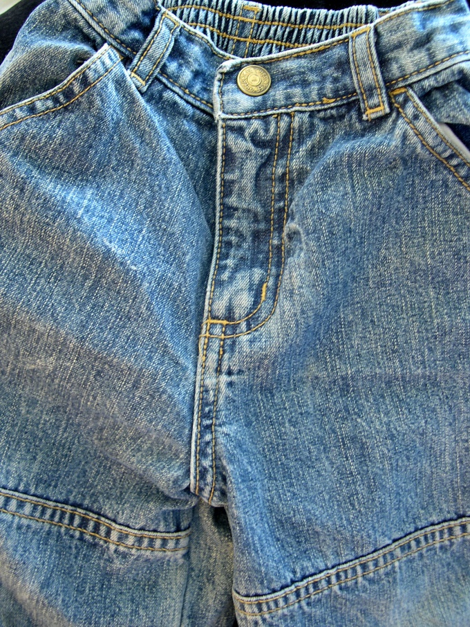 How to extend children's jeans