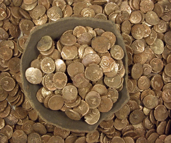 How to clean old copper coins