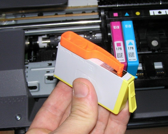 How to put cartridge in printer
