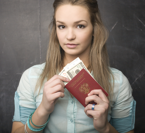 Как изменить в паспорте возраст