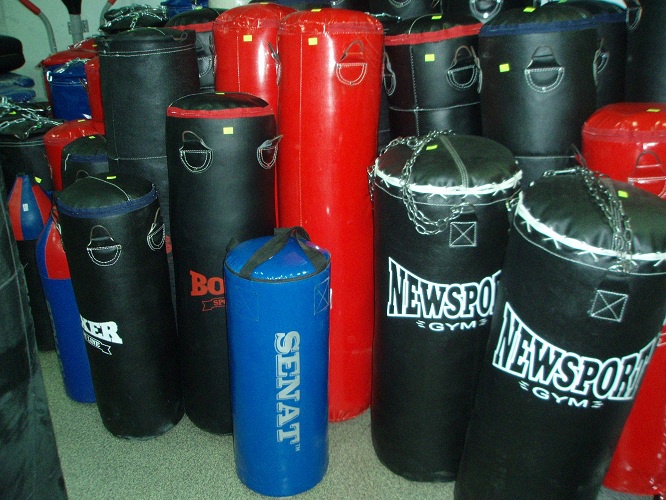 How to fix a punching bag