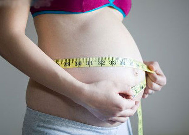 Как рассчитать вес ребенка в утробе