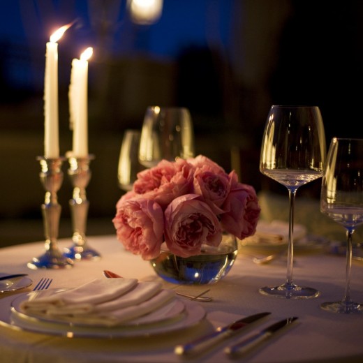 Как устроить дома романтический вечер