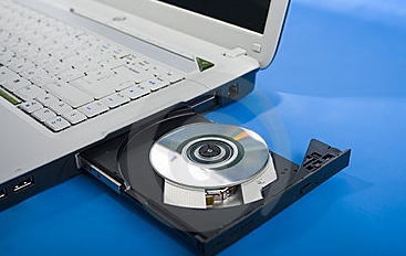 Как вытащить диск из дисковода