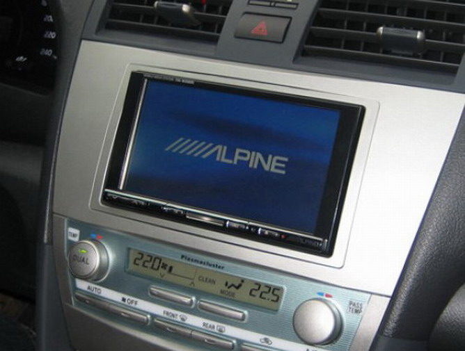 How to connect your Alpine radio
