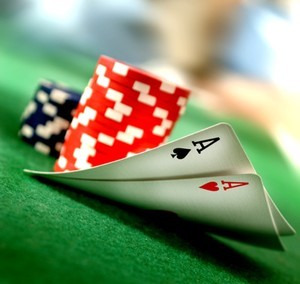 Как выиграть турнир по покеру