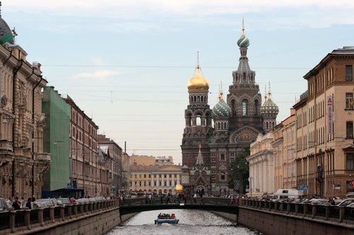 Как получить жилье в Санкт-Петербурге