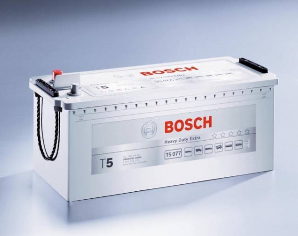 How to charge a car battery Bosch