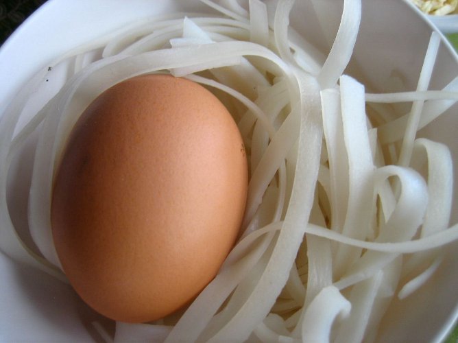 Как приготовить яичную лапшу