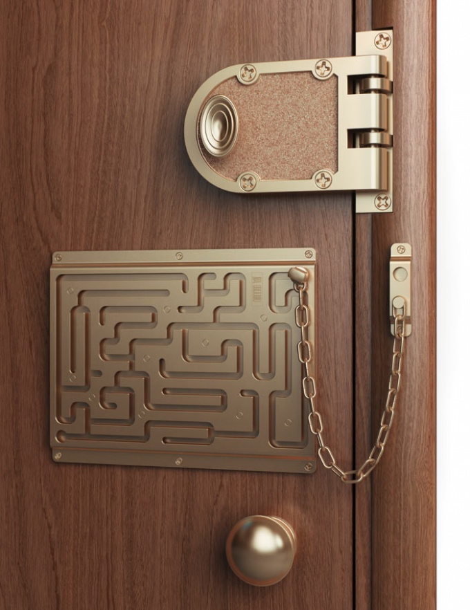 How to break door lock