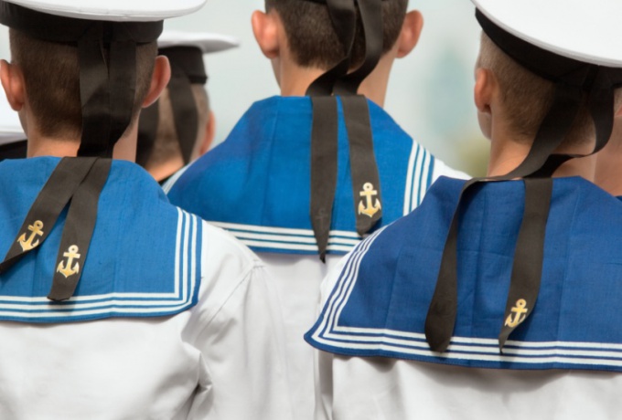 How to get to serve in the Navy