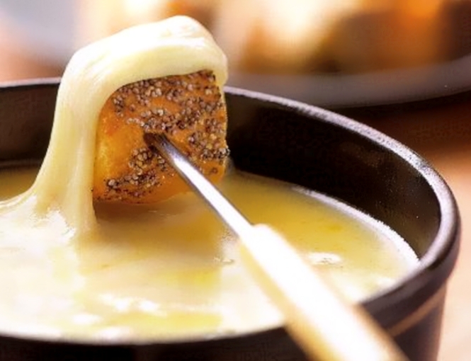 How to choose a fondue set