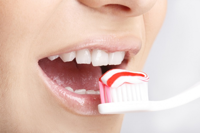How to get rid of white spots on teeth
