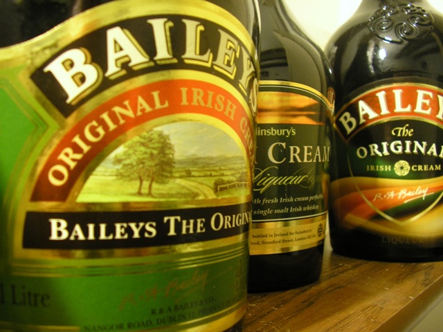 How to make Baileys liqueur