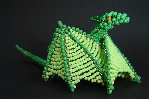How to make a toy dragon bead