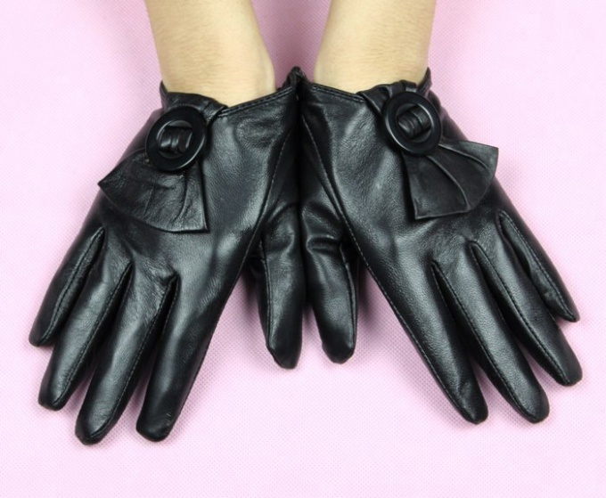Как уменьшить кожаные перчатки