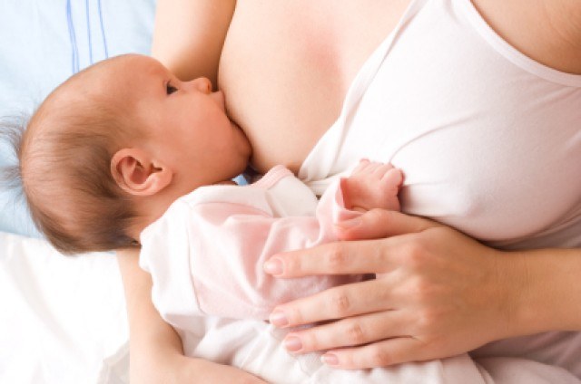 Как привести в порядок грудь после родов