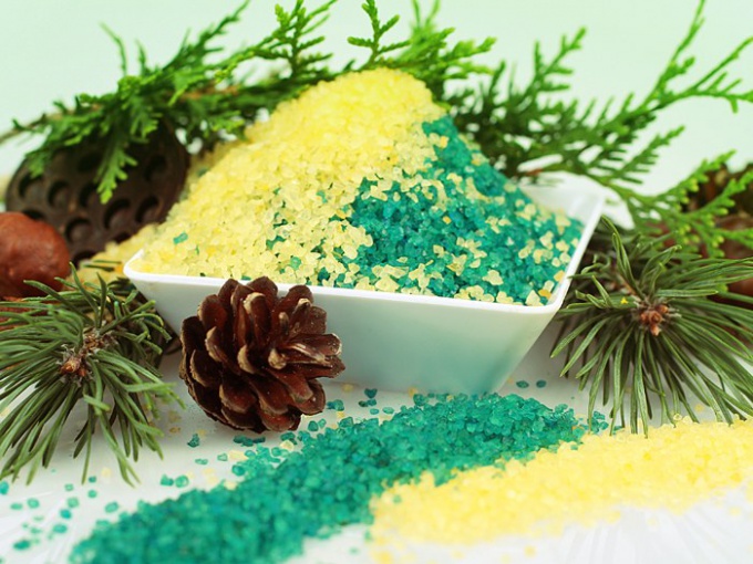 How to make a coniferous-salt bath