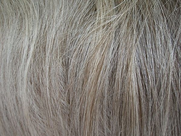 How to prevent graying of hair