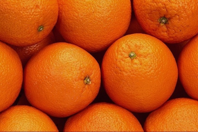 Как отличить апельсин от мандарина