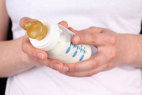 How to choose a baby bottle