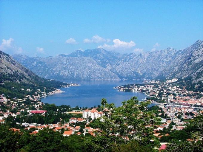 Как уехать жить в Черногорию