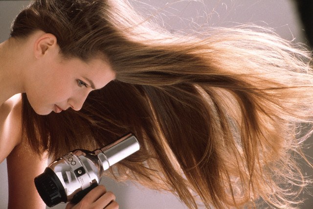 How to quickly dry hair